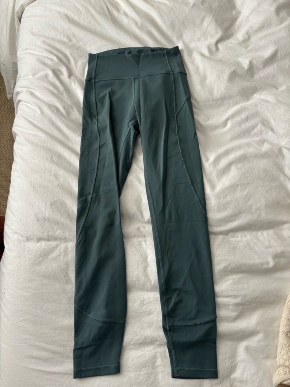 Lululemon High-Waist green Active Leggings